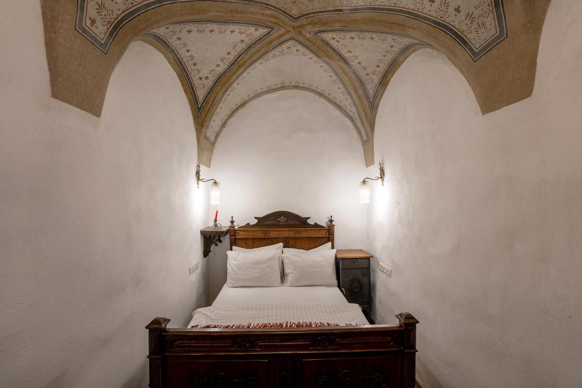 The Throne - M Museum Hotel Sighişoara Buitenkant foto
